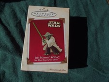 Hallmark Keepsake Ornament Star Wars Jedi Master Yoda Attack of the Clones 2003