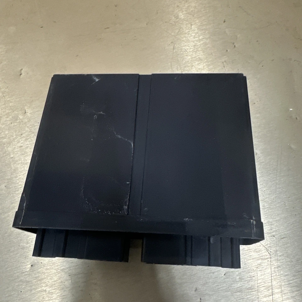 Chevrolet Volt 2013-2015 ECU, cierre centralizado 13578781 OEM Foto 3 de 3