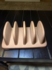 Henry Watson Pottery Original Suffolk Beige Ceramic 5-Slice Toast Rack — photo 3