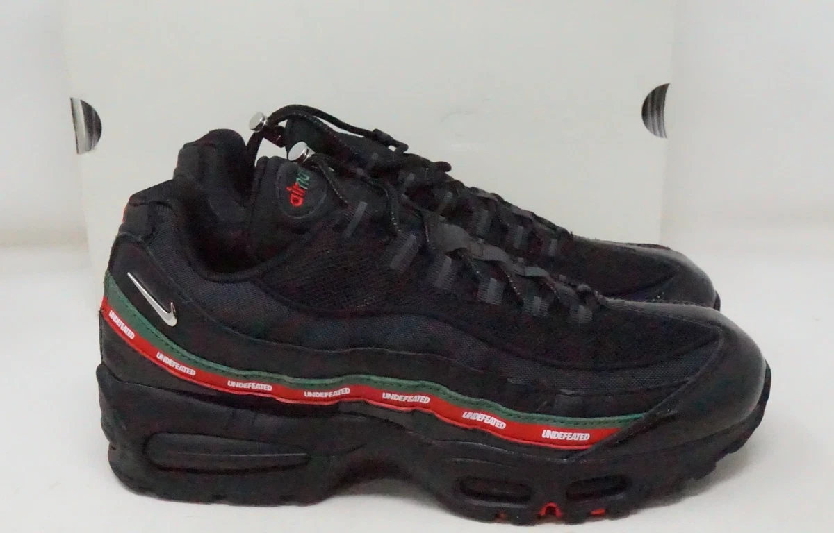 Undefeated x Nike Air Max 95 Black for Sale | Authenticity