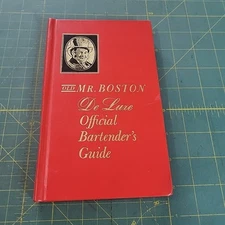 Old Mr. Boston De Luxe Official Bartender's Guide 1968  Hardcover Book Vintage
