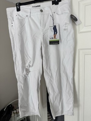 WannaBettaButt Women's White Capri Jeans Slim Fit Stretch Distressed 5-Pocket