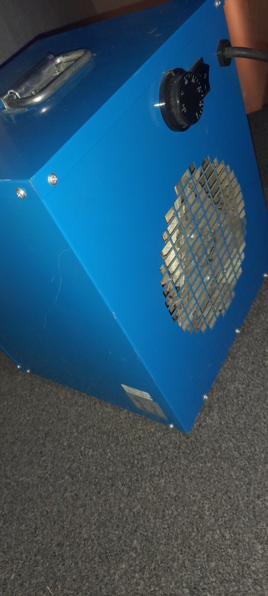 Large blue portable broughton electric heater FF3 with duct UK