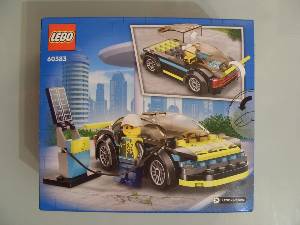 LEGO City 60383 Electric Sports Car, photo 2 sur 2