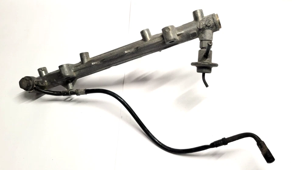 Toyota Pickup T100 1988-1995 2,4 L 4 cilindros carril inyector de combustible OEM Foto 3 de 4