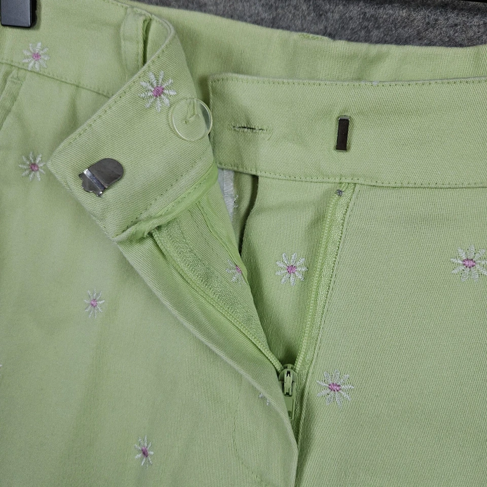 Pantalones Capri Briggs New York Talla 6P Verde Bordado Flores BOTÓN INTERIOR SUELTO Foto 4 de 4