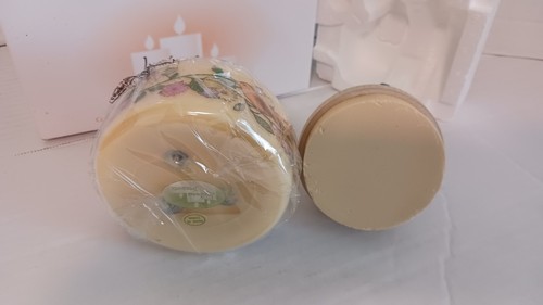 NOS 2003 Avon Luminous Treasures Candela Barattolo & Top Birdhouse Garde SPEDIZIONE GRATUITA - Foto 7 di 9
