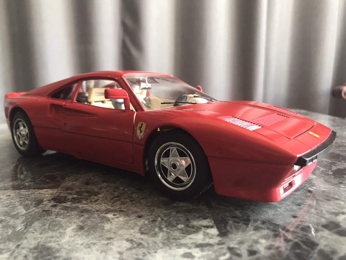 Burago 1:18 1984 Ferrari GTO. Made In Italy | eBay