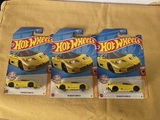 Hot Wheels  94 Bugatti EB110 SS Yellow HW Turbo Series Lot Of 3