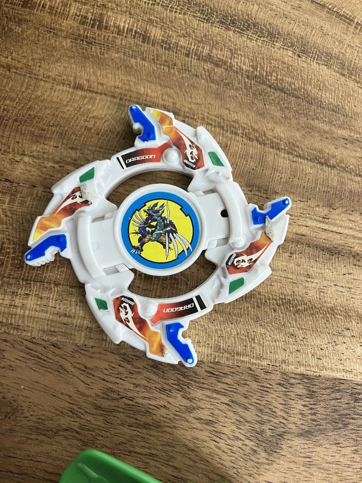 Beyblade RC Dragoon V 27 Mhz Classic 2002 Takara Tomy Hasbro NO REMOTE CONTROL - Image 4 of 4