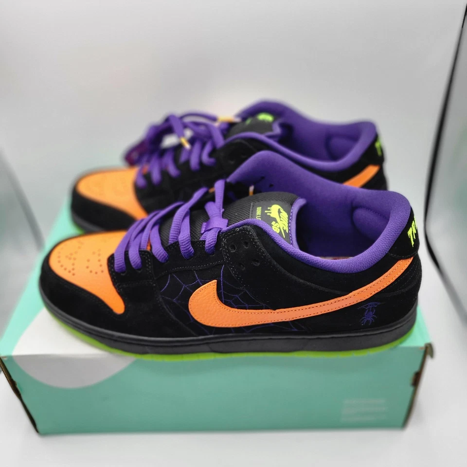 SB Dunk Low Night of Mischief... Vendedor de EE. UU.... MÚLTIPLES TAMAÑOS Foto 3 de 4