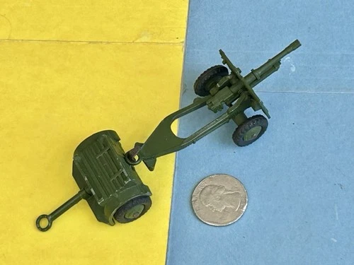 2- Vintage DINKY TOYS 25 PR GUN and TRAILER #  686 and # 687 MECCANO ENGLAND