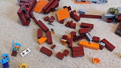  LEGO Minecraft The Nether Fortress 21122 : Toys & Games