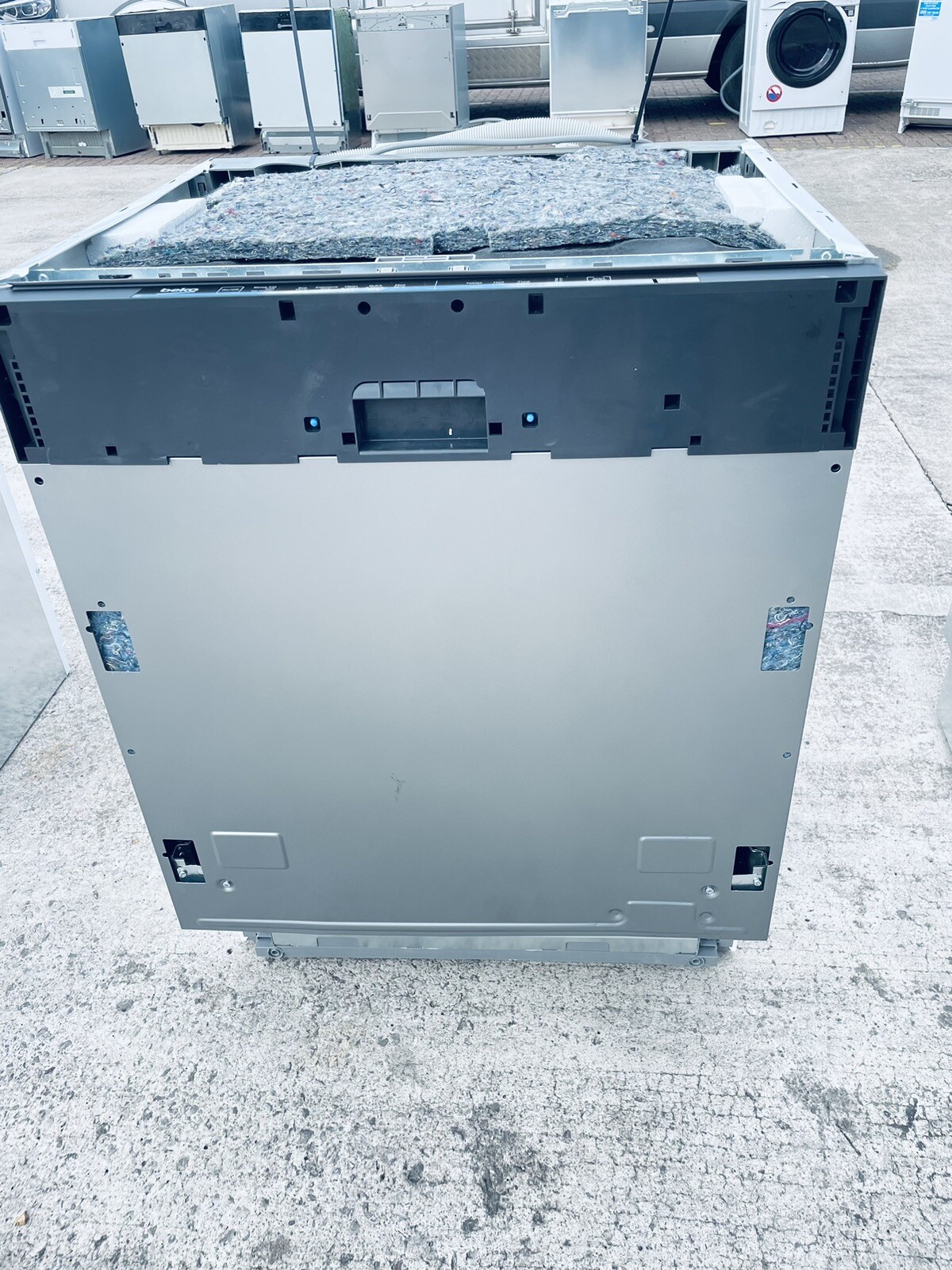 Beko DIN15X20 60cm 13 Place Settings Fully Integrated Dishwasher