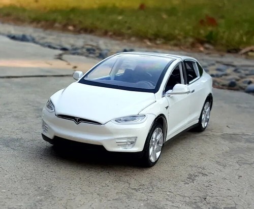1:32 Sport Racing Car Kids Tesla Model 3 Children Toys Diecasts Collection Gift - Picture 15 of 29