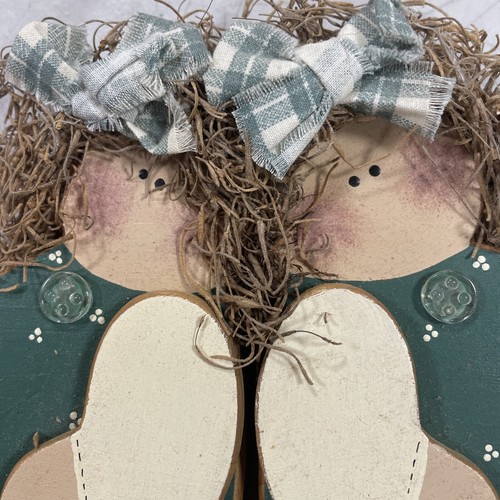 Best Friends Wood Wall Hanging Sign Very Cute - Picture 10 of 11