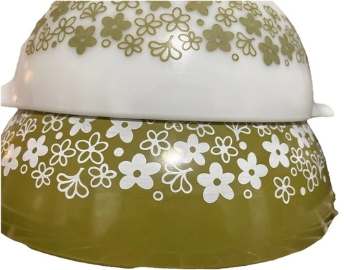 Vintage 2 PYREX Spring Blossom Cinderella Bowl Crazy Daisy Avocado  444 & 443