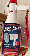 FOOTBAL COME ON ENGLANG MEGAPHONE NEW