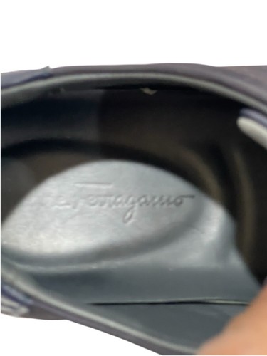 Zapatillas bajas Salvatore Ferragamo Cube Italia para hombre de cuero azul marino 7,5 M - Imagen 6 de 14