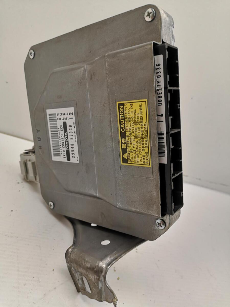 TOYOTA ALPHARD HYBRID MK1 AH10 2002 - 2008 SKID ECU 69875 TOYOTA ALPHARD HYBRID MK1 AH10 2002 - 2008 SKID ECU 69875