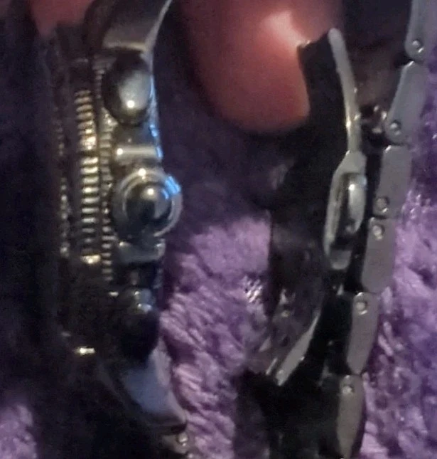 Женские кварцевые часы-хронограф Judith Ripka черные нержавеющая сталь 38 мм - Изображение 4 из 4