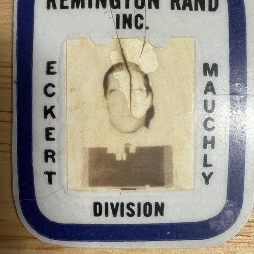 RARE Vintage Remington Rand Fire Arms Employee Badge - Picture 3 of 4