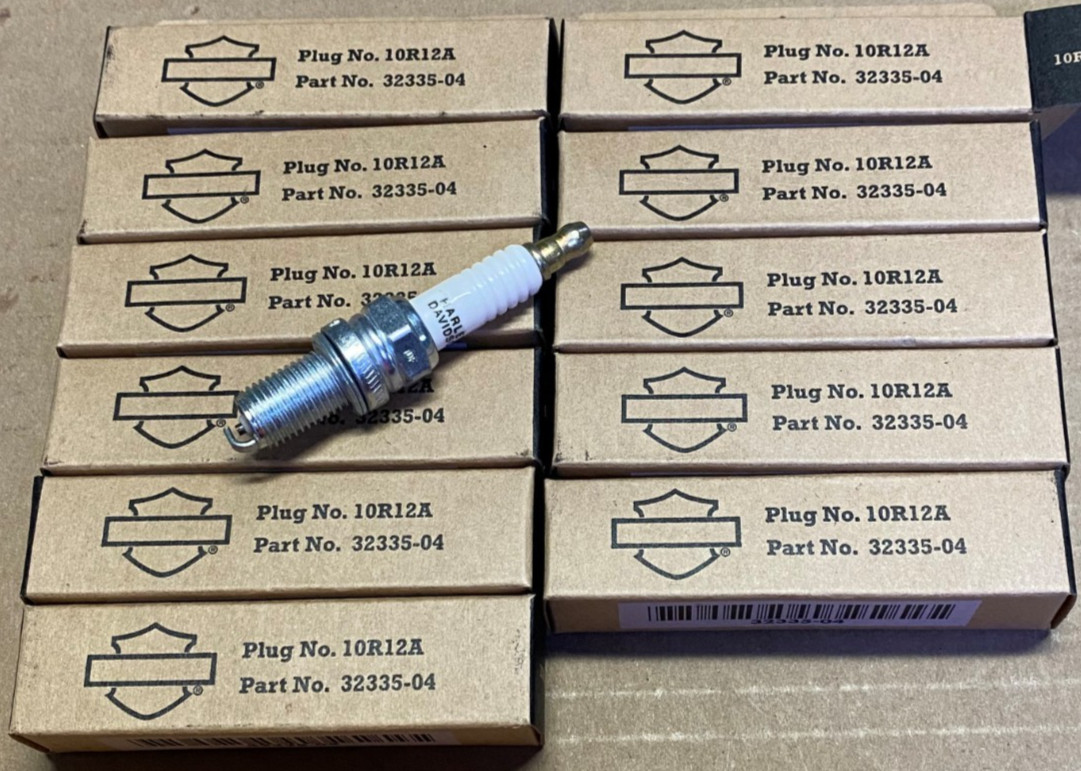 Harley Davidson OEM 4R Spark Plug x13 KH XL900 FX FLH Iron Sportster 32336-04