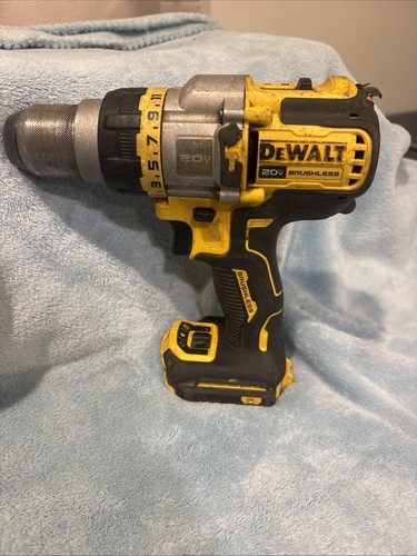 DEWALT DCD999 20V 1/2" Hammerdrill Driver Tool Only untested