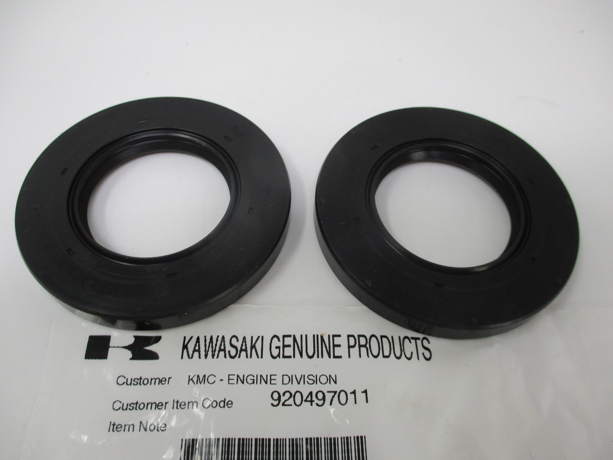 2 Genuine Kawasaki 92049-7011 Crankcase Oil Seal FH601V FH641V