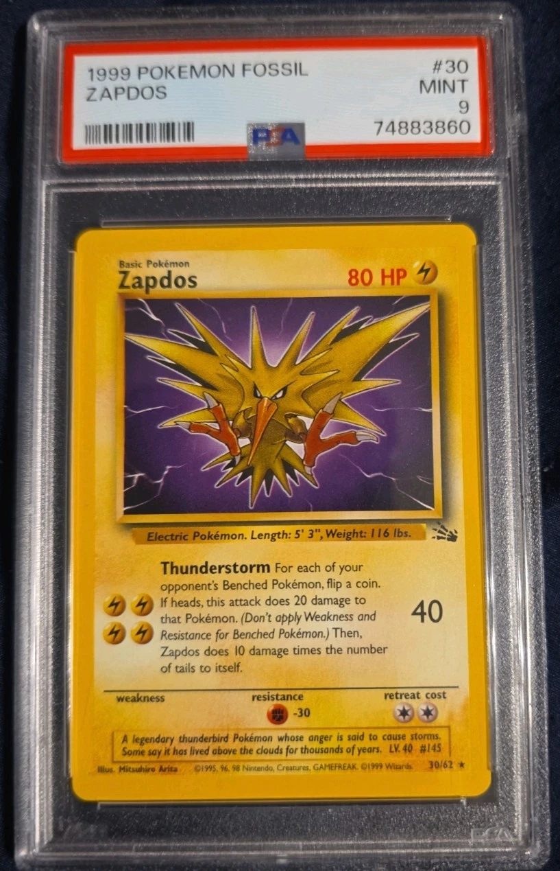 Zapdos 30/62 Fossil Regular Card PSA 9