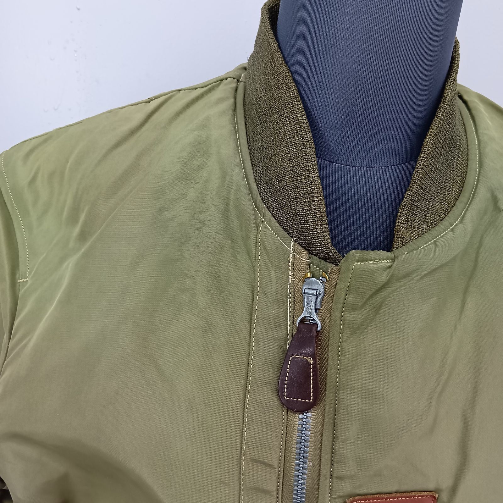 Buzz Ricksons B15B Flight Jacket Olive Green Size… - image 3