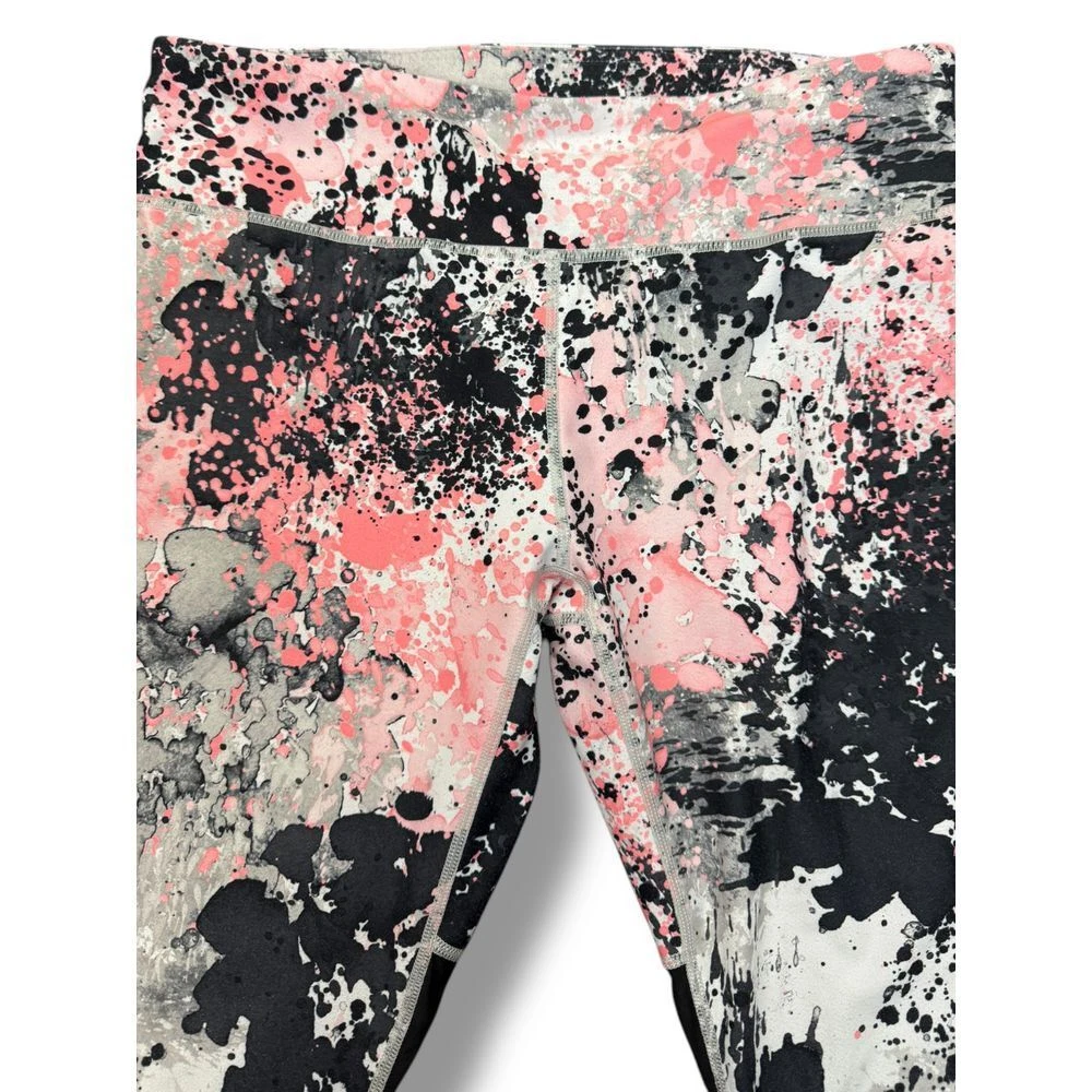 fabletics black splatter print athletic workout capri leggings