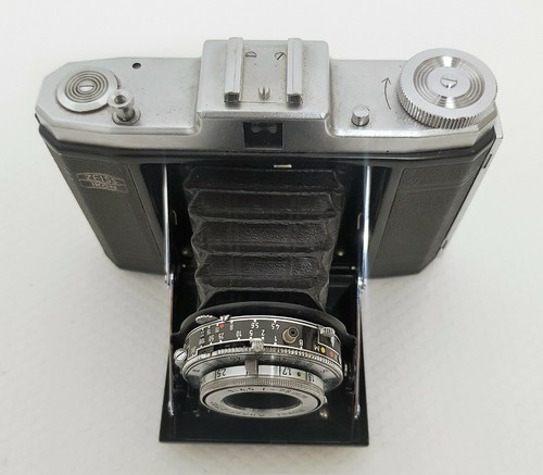 Vintage Zeiss Ikon 518/16 Prontor SV Folding Camera + Original Leather Casing - Picture 10 of 12