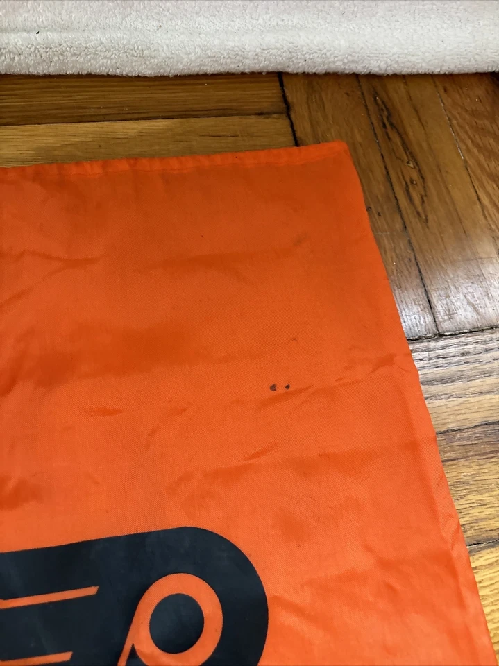 Mochila con cordón vintage Philadelphia Flyers NARANJA Y NEGRO NHL ENVÍO GRATUITO Foto 3 de 4