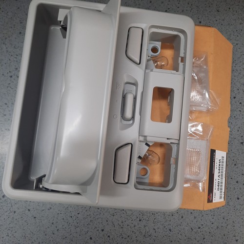 Genuine Mitsubishi MN / MR Triton with twin map lamps Interior Lamp-8401A340HA - Picture 3 of 3