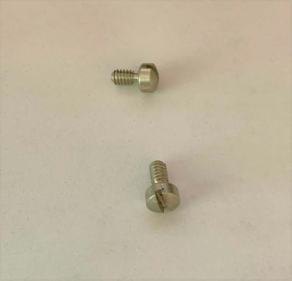 Cuerno francés Conn, tornillo de cuerda, 2 cada uno Foto 2 de 3