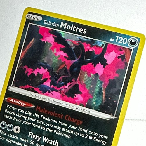 Galarian Moltres 093/203 - Evolving Skies - Holo Rare - Pokemon TCG - NM - Picture 4 of 5