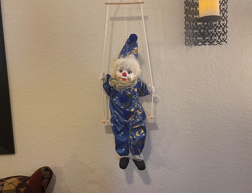 FOXMAN MUSIC MEMORABILIA - VINTAGE CLOWN ON A SWING - TOY, PUPPET, CIRCUS - Picture 5 of 13