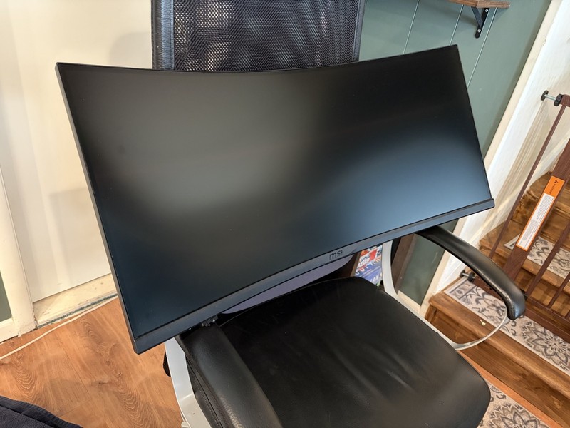 MSI MPG ARTYMIS 343CQR 34" Widescreen 1000R Curvature Monitor