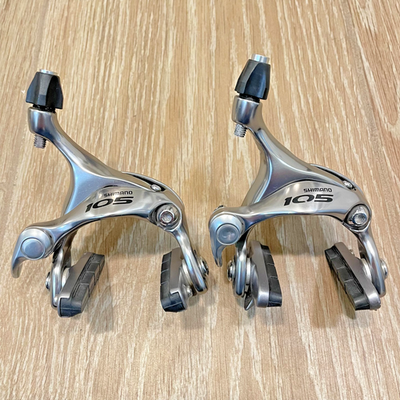 Shimano 105 Brakeset Br-5600 Dual Pivot Caliper Brake Set for sale