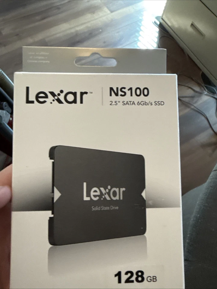 Lexar NS100 128GB SATA III 2.5 Internal SSD Gray - Image 2 of 3