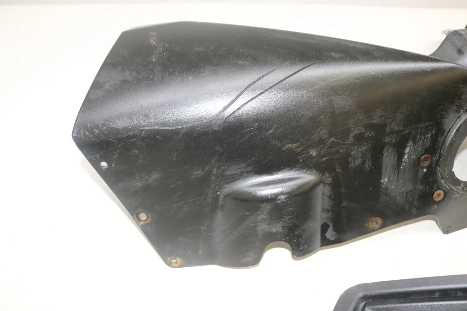 Polaris Switchback Assault 800 144" Pro 2014 lado izquierdo derecho barriga inferior  Foto 4 de 4