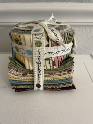 Rare Moda Jelly Roll And 10 x10  (42 Pieces) Northern Solitude Holly Taylor OOP