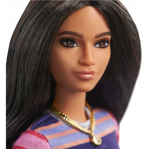 MUÑECA BARBIE FASHIONISTAS DE MODA #147 GYB02 Mattel - Imagen 2 de 6