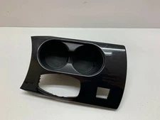 2017-2019 INFINITI QX30 CENTER CONSOLE FRONT CUP HOLDER USED OEM B1