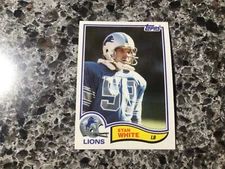 U-Pick 1982 Topps football stars/commons/RC #257 - 528  - YOU PICK ANY CARD(S)