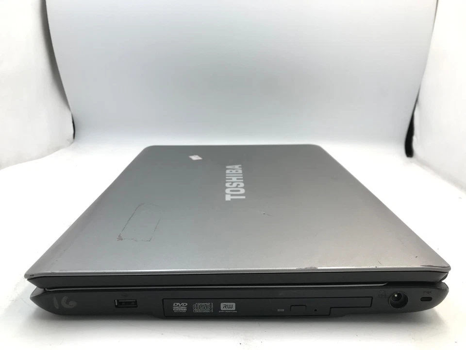 Toshiba Satellite L300 Intel Core 2 Duo T6670 16" Laptop 3Gb RAM NO HDD - Image 3 of 4