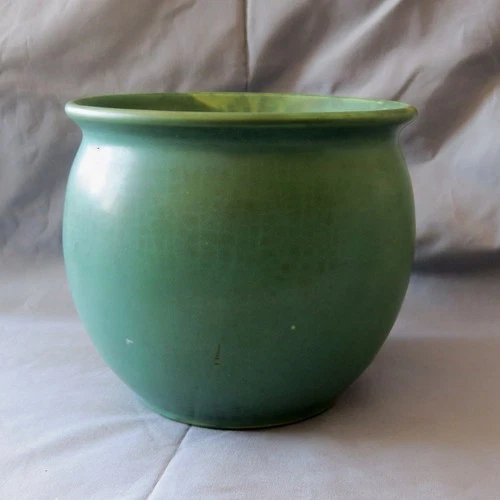 Vintage McCoy Matte Green Glaze Art Pottery 7" Jardiniere