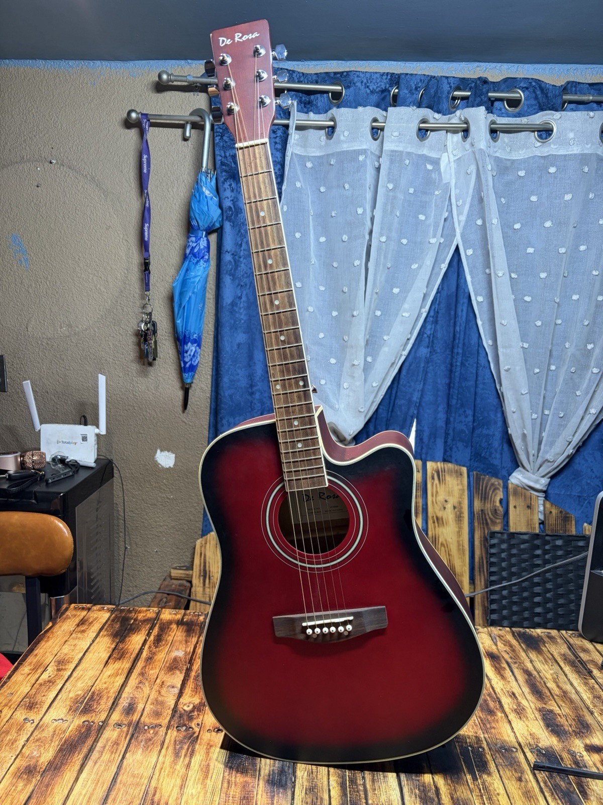 De Rosa GA700CE-RDS VCH009 Cutaway Acoustic-Electric Thin Body Guitar Red Burst
