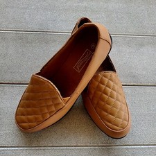 Mushrooms Women Quilted Brown Leather Size 8M